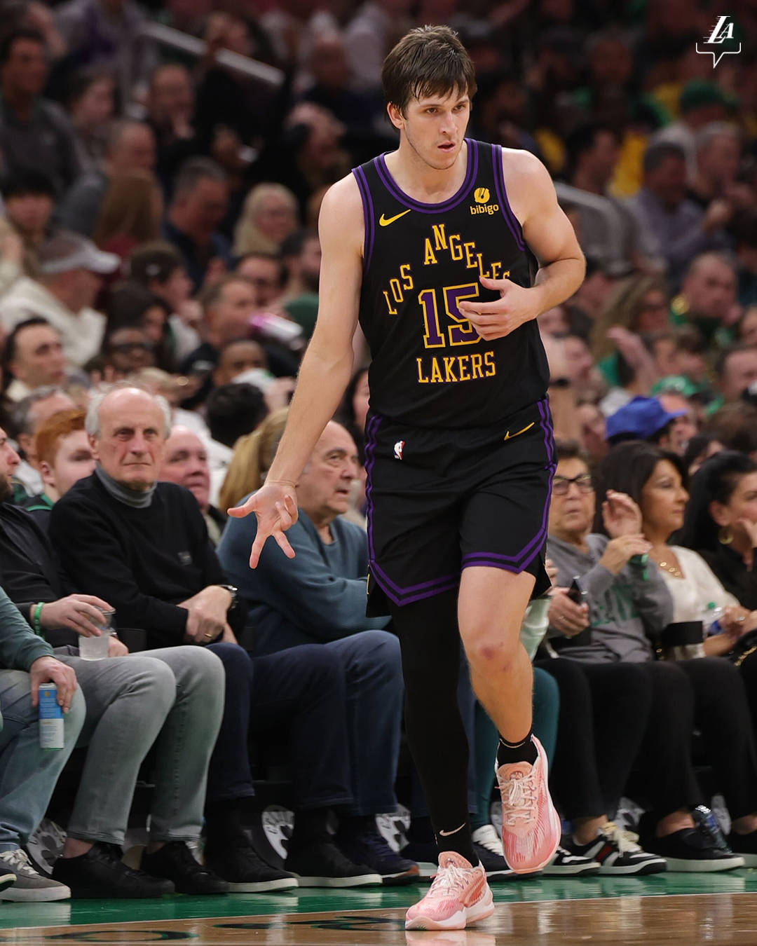 9体育Scout爆冷击败湖人，回归赛场引爆全场！的简单介绍